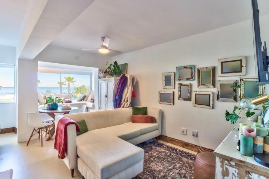 1 Bedroom Property for Sale in Mouille Point Western Cape